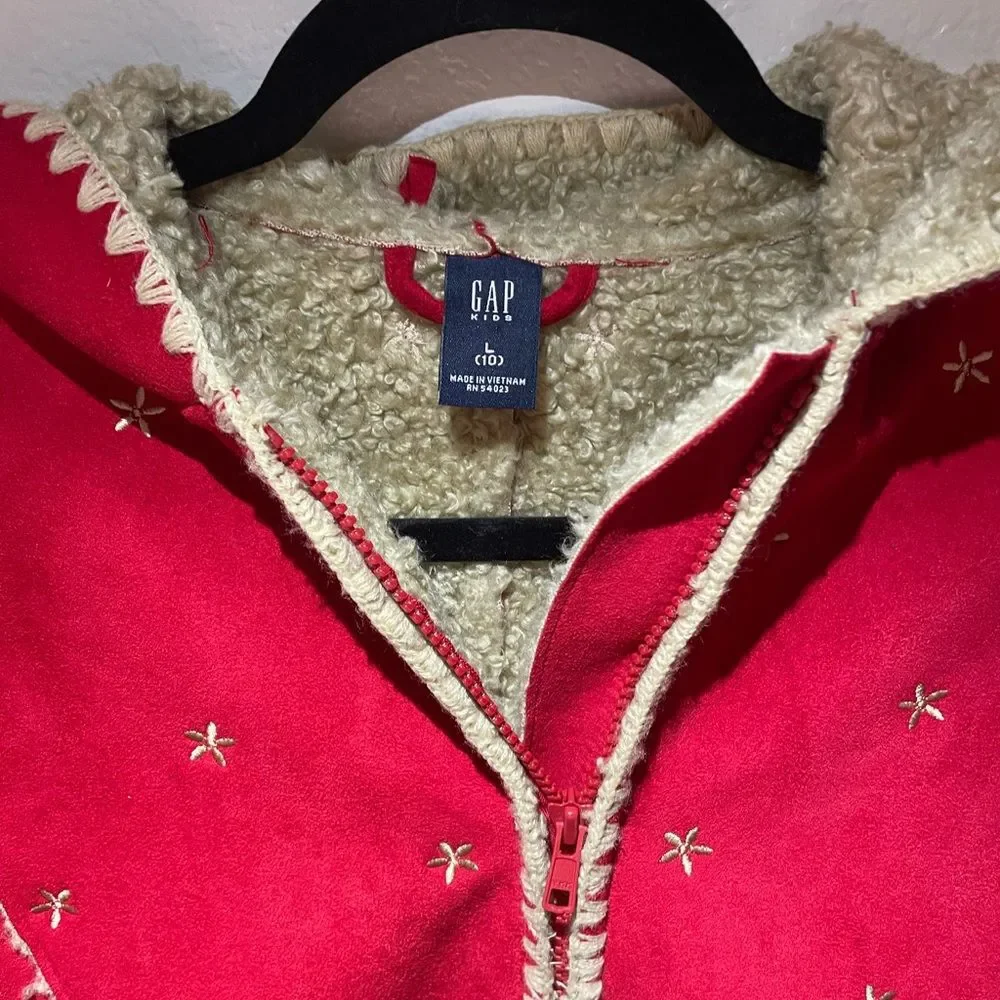 Gap Kids Coat Girls 10 Sherpa Lined Red Embroidered Bohemian Boho Floral Hooded